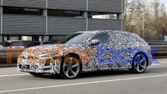 Scheda tecnica e foto spia di nuova Audi RS5 sw con motore ibrido