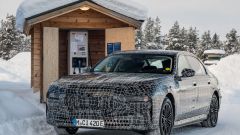 Nuova BMW i7: scheda tecnica e foto della berlina elettrica