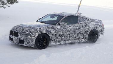 Nuova BMW M4 Coupé: motore 6 cilindri e potenze di 460 o 480 CV