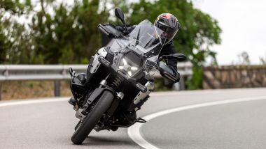 Nuova BMW R 1300 GS Adventure: una moto imponente ma amichevole da guidare