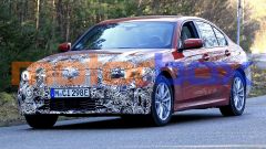 Scheda tecnica e foto di nuova BMW Serie 3 2023