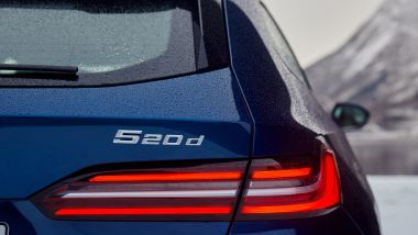 Nuova BMW Serie 5 Touring 2024:il diesel da 197 CV rimane in gamma