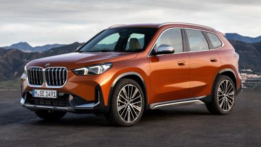 Nuova BMW X1: il SUV ha forme muscolose e design sportivo