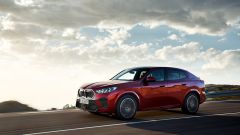 SUV Coupé: la nuova BMW X2 2024. Motori, interni, prezzi