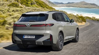 Nuova BMW X5: debuttano le motorizzazioni plug-in hybrid e 100% elettrica