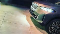 Nuova BMW X5 restyling (2023), prime foto. Come cambia il frontale