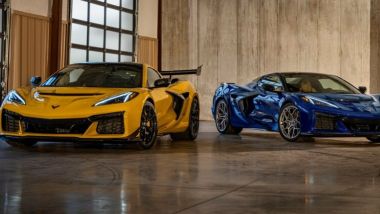 Nuova Chevrolet Corvette ZR1: la versione con pacchetto ZTK Performance (gialla)