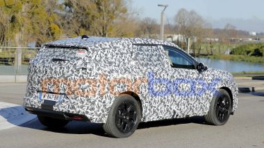Nuova Citroen C5 Aircross: il SUV francese inizia i collaudi su strada