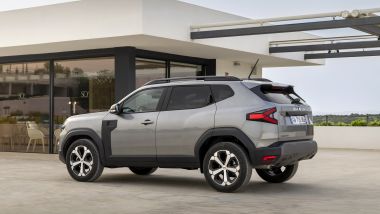 Nuova Dacia Duster, dai di porte aperte