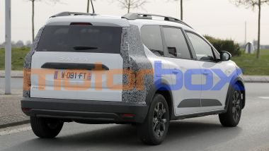 Nuova Dacia Jogger 2026, il facelift porta motori Euro 7
