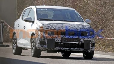 Nuova Dacia Sandero: in arrivo il facelift della berlina compatta