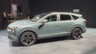 Nuova Dacia Striker: un modello che unisce il mondo dei SUV, delle wagon e delle berline