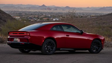 Nuova Dodge Charger: Stellantis rilancia in Europa la muscle car americana