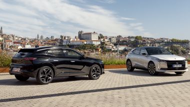 Nuova DS N° 4: la presentazione dei modelli con motori ibridi ed elettrico