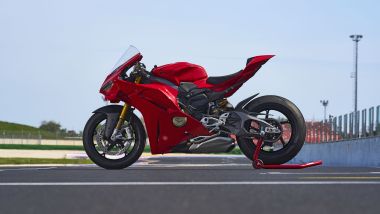 Nuova Ducati Panigale V4 S 2025