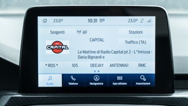 Nuova Ford Focus EcoBoost Hybrid ST Line X: il touchscreen da 8'' del sistema multimediale