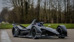 La nuova Formula E 2019 di DS Virgin Racing, la DS E-Tense, in pista