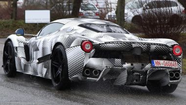 Nuova hypercar Ferrari: uno dei prototipi senza appendici aerodinamiche fisse
