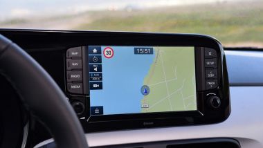 Nuova Hyundai i10 2020: il display da 8'' del navigatore