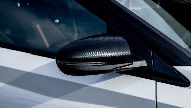 Nuova Hyundai i20 N Line Carbon: la calotta degli specchietti esterni in Carbon Look