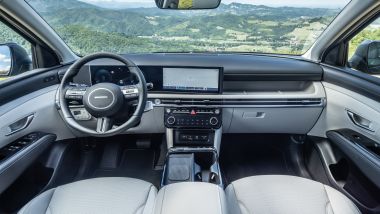 Nuova Hyundai Tucson 2024 Hybrid, la plancia