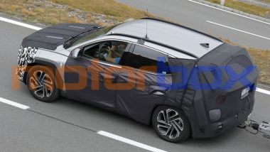Nuova Hyundai Tucson: nuovo look e gamma motori ibrida molto completa