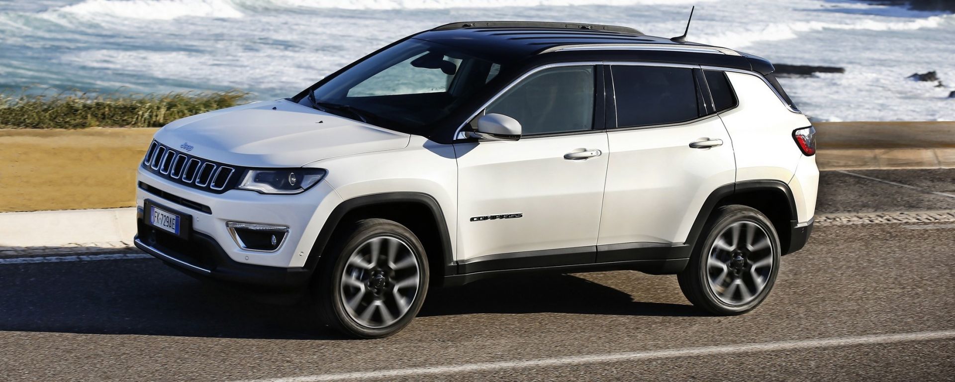La Prova Su Strada Della Nuova Jeep Comp Motorbox Nuova Jeep Comp 2017 Prova Dotazioni Prezzi