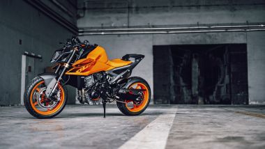 Nuova KTM 990 Duke, 3/4 anteriore