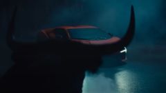 Nuova Lamborghini Revuelto, la clip ufficiale è un video d'autore