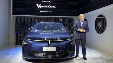 Nuova Lancia Ypsilon: Luca Napolitano, CEO del brand italiano, svela la citycar a batterie