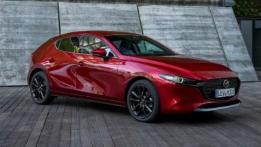 Nuova Mazda 3: i fari LED Matrix arrivano a bordo della nuova versione