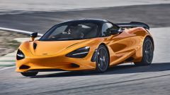 Nuova McLaren 750S (2023): motore, telaio prestazioni, prezzo