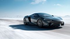 Video nuova McLaren GTS con motore V8 da 635 CV e peso inferiore