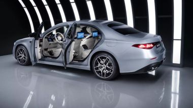 Nuova Mercedes-Benz Classe S: l'ammiraglia di Stoccarda si aggiorna per oltre il 50%