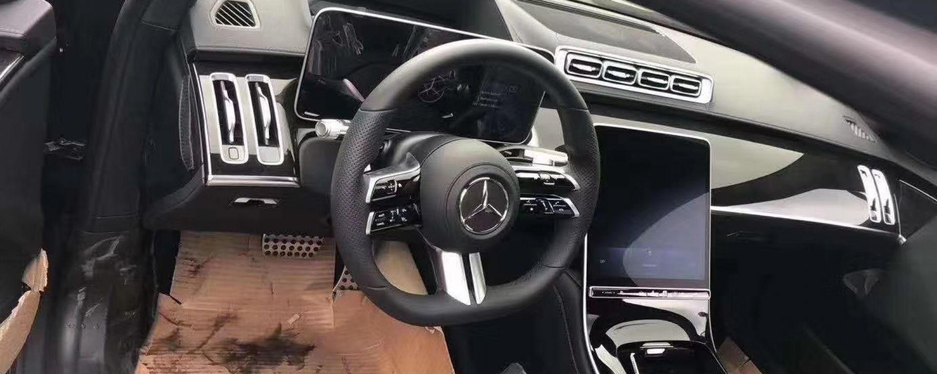 Nuova Mercedes Classe S 21 Foto Spia Interni Motorbox