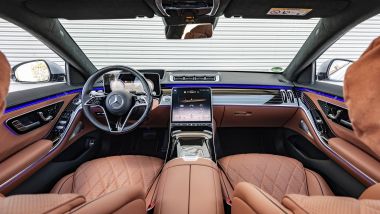 Nuova Mercedes Classe S: il lussuoso abitacolo della berlina di Stoccarda