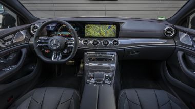 Nuova Mercedes CLS 2021: l'elegante abitacolo con plancia digitale