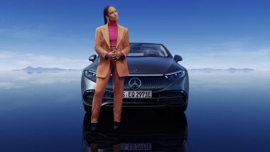 Nuova Mercedes EQS: madrina alla presentazione Alicia Keys