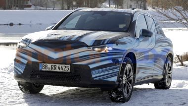 Nuova Mercedes GLC 2026, altre immagini