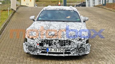 Nuova Mercedes SL: è sviluppata insieme al reparto sportivo AMG di Affalterbach
