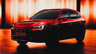 Nuova MG ZS Hybrid 2025: la foto teaser