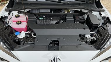 Nuova MG4 Electric: il motore può avere 170 CV oppure 204 CV di potenza