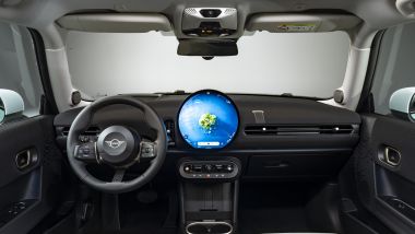 Nuova Mini Cooper S 2024: il nuovo infotainment è su schermo circolare