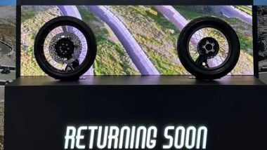 Nuova Moto Guzzi V100 Stelvio: le ruote viste a EICMA 2022 anticipavano l'arrivo