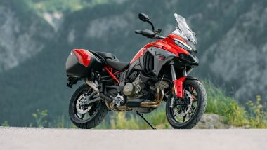 Nuova Multistrada V4 2025: lei l'ultima arrivata nella Ducati World Première