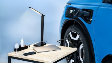 Nuova Nissan Micra: dispositivo V2L (Vehicle to Load) per alimentare dispositivi esterni