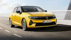 Nuova Opel Astra 2022: motori, interni, prezzo