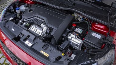 Nuova Opel Corsa e-hybrid: il motore mild hybrid ha 136 CV