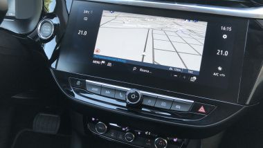 Nuova Opel Corsa-e: il display opzionale da 10'' del sistema infotainment