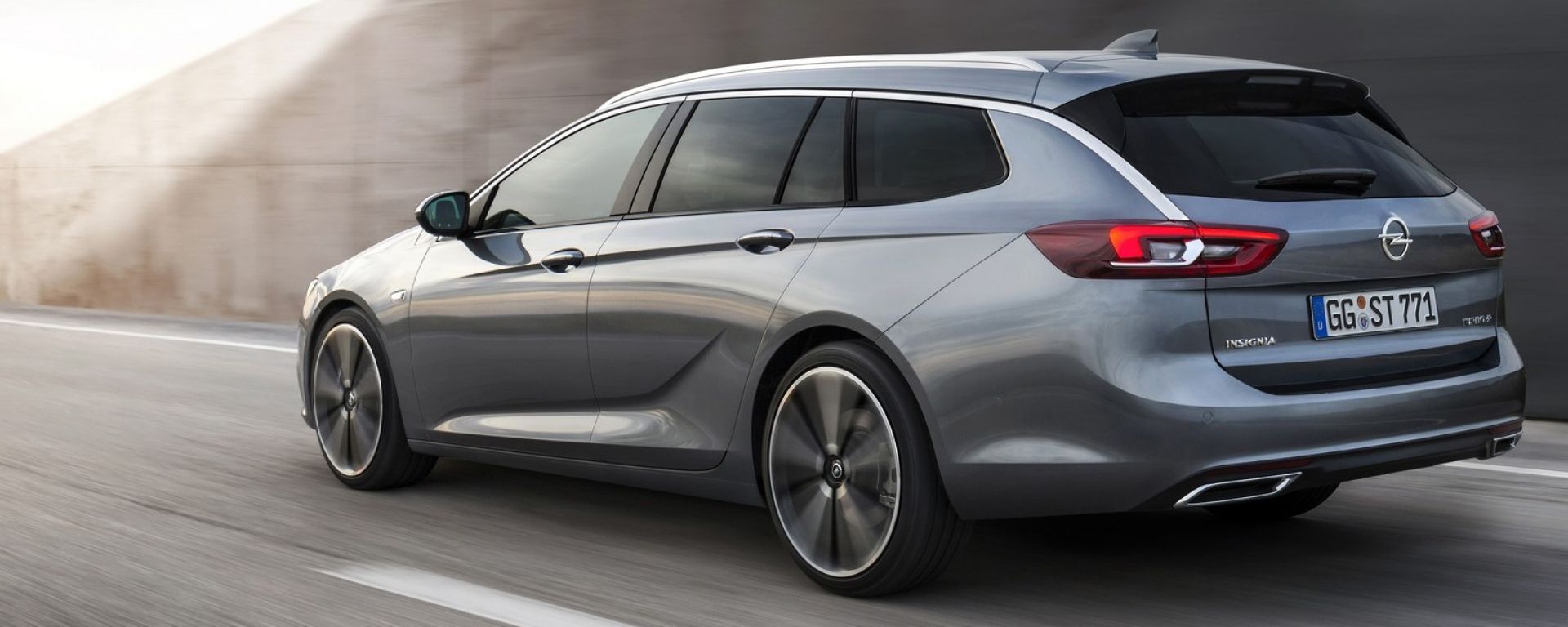 Opel insignia 2017 универсал